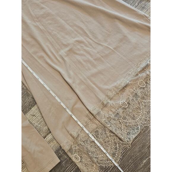 Soft surroundings beige lace trim long sleeve fitted tunic shirt womens medium - Picture 2 of 5